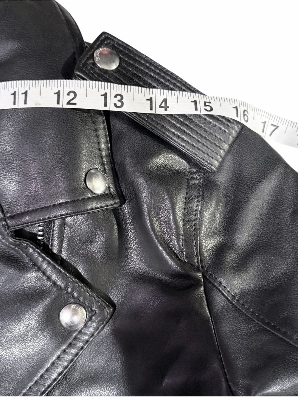 New Women’s BLANKNYC Vegan Leather Moto Jacket With Quilting Stitch Size S - Picture 10 of 11